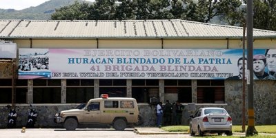 Venezuela'da otobüs durağına silahlı saldırı