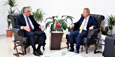 Çavuşoğlu Sanayi Odası heyetini kabul etti