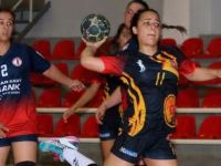 Hentbolda dört maç oynandı