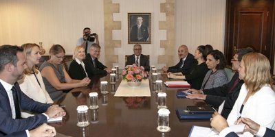 Cumhurbaşkanı Akıncı Lacroıx’i Kıbrıs konusundaki son aşamayla ilgili bilgilendirdi