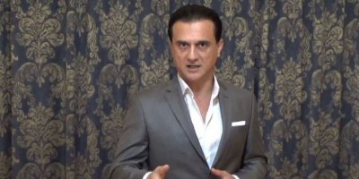 'Adnan Oktar'ın sağ kolu' denen Yavaş'ı perdedeki desen yakalattı