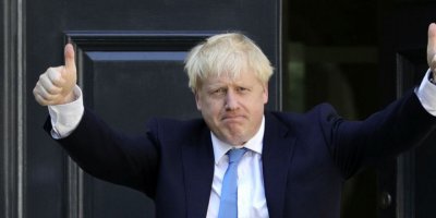 İngiltere Başbakanı Johson'a davet