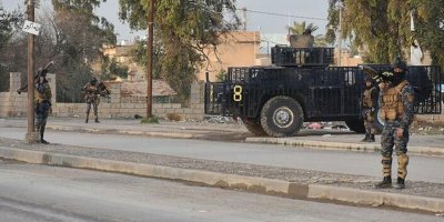 DEAŞ'lı teröristler petrol kuyularına saldırdı