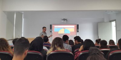 DAÜ Eğitim fakültesi’nde “Eğitim söyleşileri” günleri gerçekleştirildi