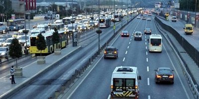 Okul servislerinde 'yaş' tartışması