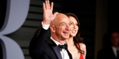 Dünyanın en zengin adamı hisselerini neden sattı?