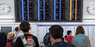 Grev nedeniyle 200'den fazla uçuş iptal edildi