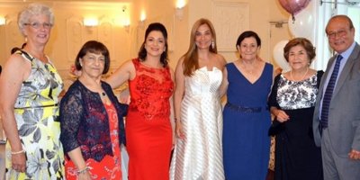 Londra yardım melekleri, kanser hastalarına yardım derneği’ne 2 bin 165 sterlin bağışladı