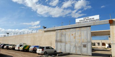 Cezaevinde açlık grevi