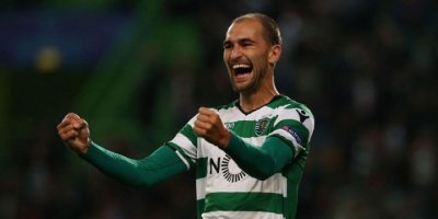 Beşiktaş’ta forvet transferindeki hedef Bas Dost!