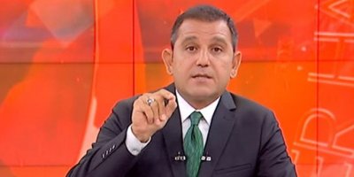 Fatih Portakal: Terörist başından mektup getirtip okutan da halkın iradesiyle seçilmişleri görevden alan da AK Parti
