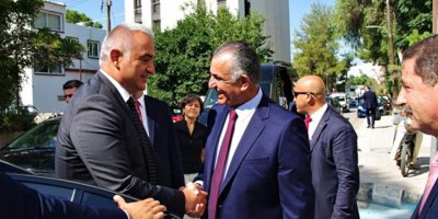 Çavuşoğlu: “Biz her zaman tek millet 2 devlet esasıyla işleri yürütüyoruz"