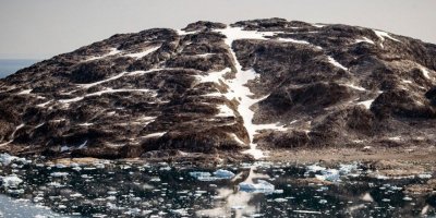 Grönland'da temmuzda 179 milyar ton buz eridi