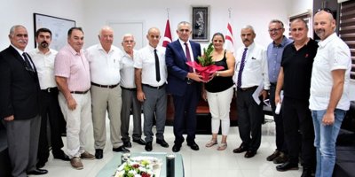 Çavuşoğlu, Lefke bölgesi yetkilileriyle bölge okullarının sorunlarını görüştü