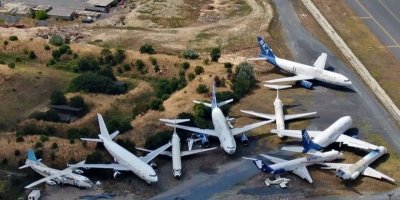 Atatürk Havalimanı'nda bırakılan uçaklar açık artırma ile satılacak