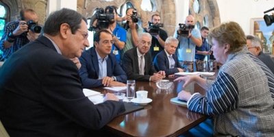 Anastasiadis ile Lute bugün de bir saat görüştü