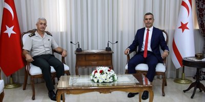 Uluçay görev süresi dolan Tuğgenaral Algan’ı kabul etti