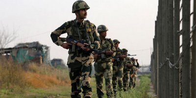 Hindistan ve Çin askerleri arasında gerginlik