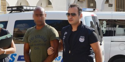 Konsomatris kadını darp etti