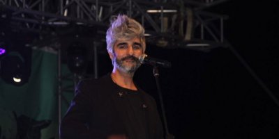 “Hala ekmek arası salça yiyorum”