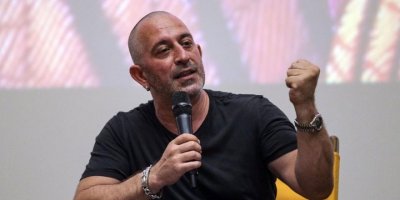 Cem Yılmaz bu kez Fenerbahçe için güldürecek!