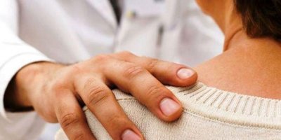 Ünlü jinekoloğa iki kadın hastasına cinsel saldırıdan hapis