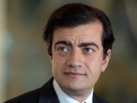 Avustralya'da İran Kökenli Senatöre Irkçı saldırı