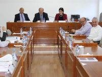 Komiteden bir yasa tasarısı ve bir yasa önerisine onay