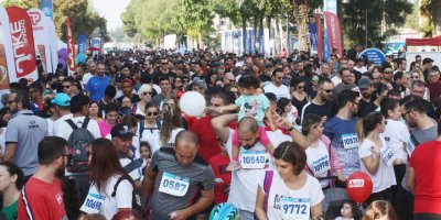 Lefkoşa Turkcell’le Koşuyor Maratonu koşuldu