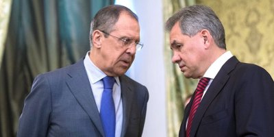 Soçi zirvesinde gazetecilerin davranışları Lavrov ve Şoygu’yu kızdırdı