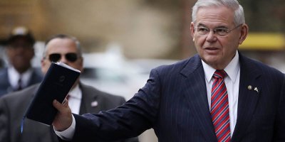 Demokrat Senatör Menendez'den ABD Dışişleri'ne 'Türkiye' eleştirisi