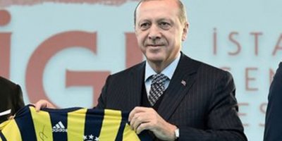Fenerbahçe'den Erdoğan'a rozet
