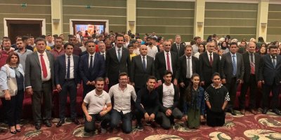 Çavuşoğlu: “Geleceğe doğru yolculuğumuz, tamamen iki kardeşin buluşması içindir”