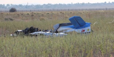 Düşen uçağın kokpiti tamamen yandı