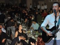 Korhan, doyasıya eğlendirdi