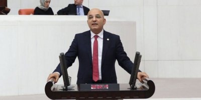 CHP İzmir Milletvekili Polat trafik kazası geçirdi