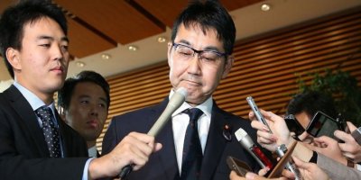 Japonya Adalet Bakanı Kavai istifa etti