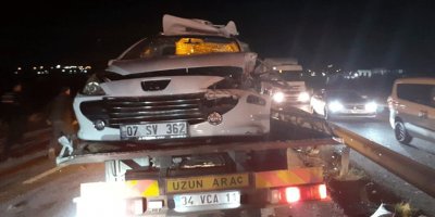 Silivri'de trafik kazası: 2 ölü, 3 yaralı