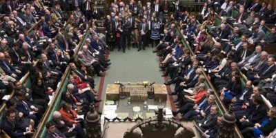 İngiltere parlamentosu feshedildi