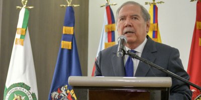 Kolombiya Savunma Bakanı Botero, 8 çocuğun öldüğü hava saldırısı sonrası istifa etti