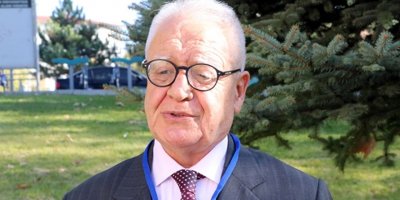 "Aşı reddi nedeniyle salgınlarla baş başa kalabiliriz"