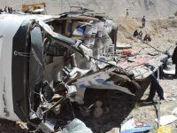 Etiyopya'da yolcu minibüsü devrildi: 21 ölü