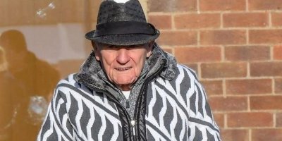 Türkiye’de yaşayan İngiliz dolandırıcı ülkeyi ayağa kaldırdı