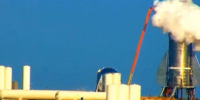 SpaceX roketi Starship, test sırasında patladı