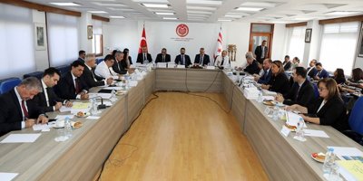 Sağlık ile Turizm ve Çevre Bakanlığı bütçeleri ele alınıyor