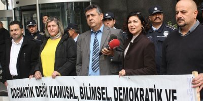 KTÖS ve KTOEÖS vizyon 2030 eğitim strateji planı çalıştayı’nı protesto etti