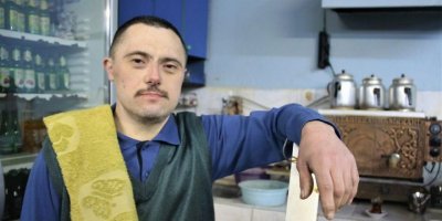 Down sendromlu Ömer’in tek hayali ‘Küçük Emrah’