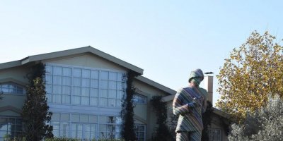 Tepki toplayan Atatürk heykelinin sanatçısı konuştu: Anadolu'nun bütün renkleri var