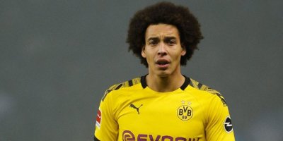 Borussia Dortmund’da Axel Witsel ilk yarıyı kapattı