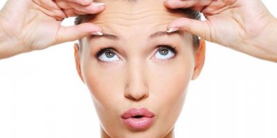 Alın kırışıklığı için masaj nasıl yapılır?